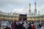 رکورد ۲۵ میلیون نمازگزار و زائر در مسجد الحرام طی دهه نخست رمضان