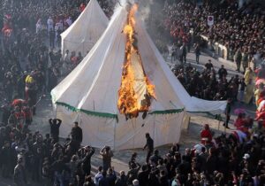 آیین خیمه سوزان عصر عاشورا در بولوار سجاد مشهد برگزار می‌شود