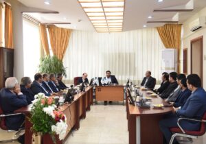 اعلام آمادگی نماینده وزیر اقتصاد در خراسان رضوی برای پیگیری مسائل شرکت های بیمه